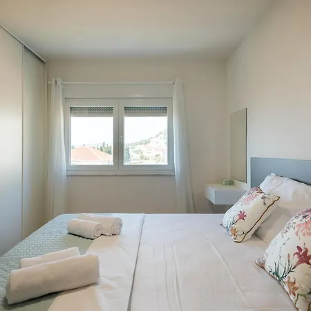 Apartament Karlo
